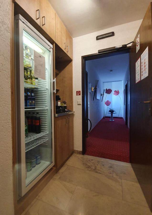 Dreispitz -B&B-Hotel Garni Hofheim am Taunus Buitenkant foto
