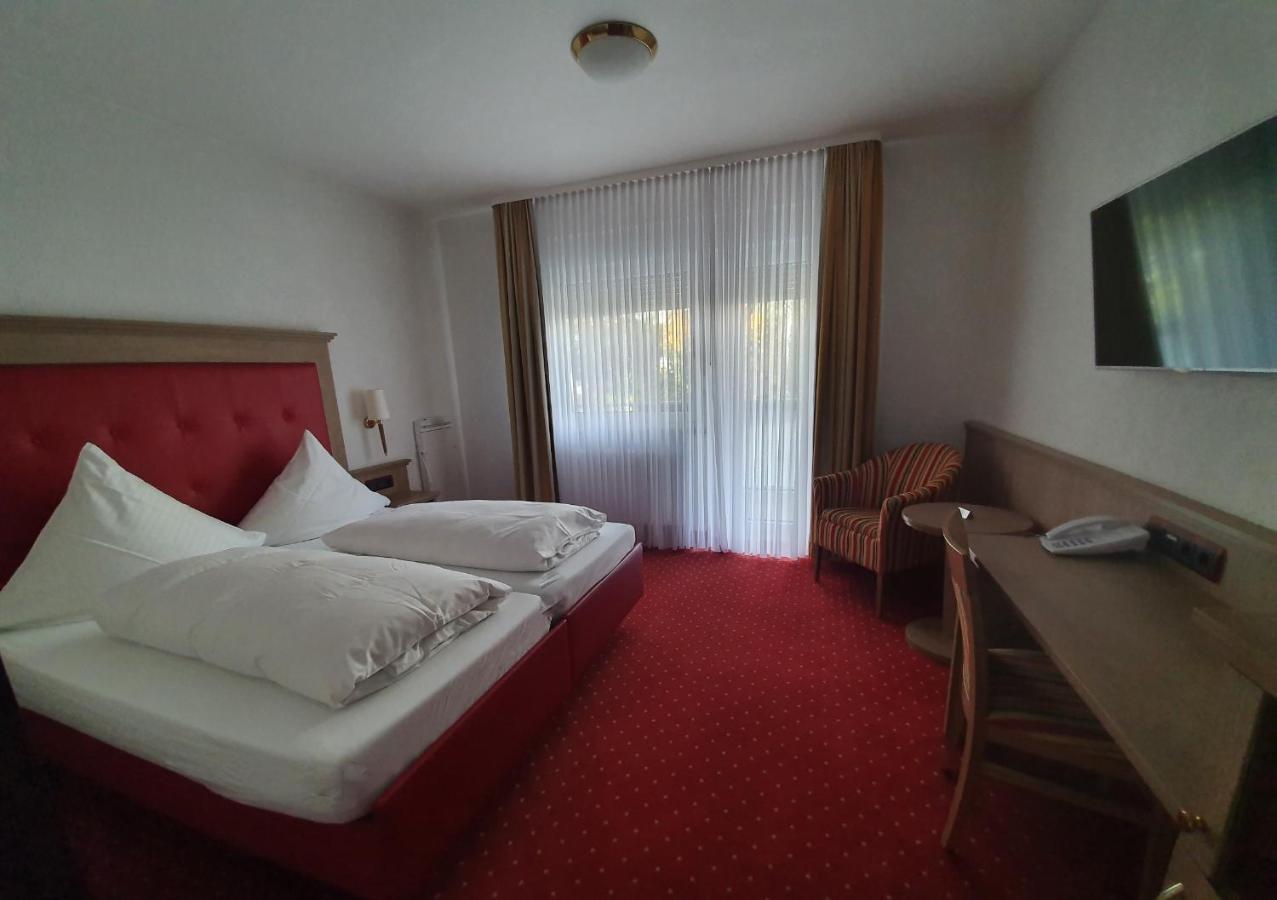 Dreispitz -B&B-Hotel Garni Hofheim am Taunus Buitenkant foto